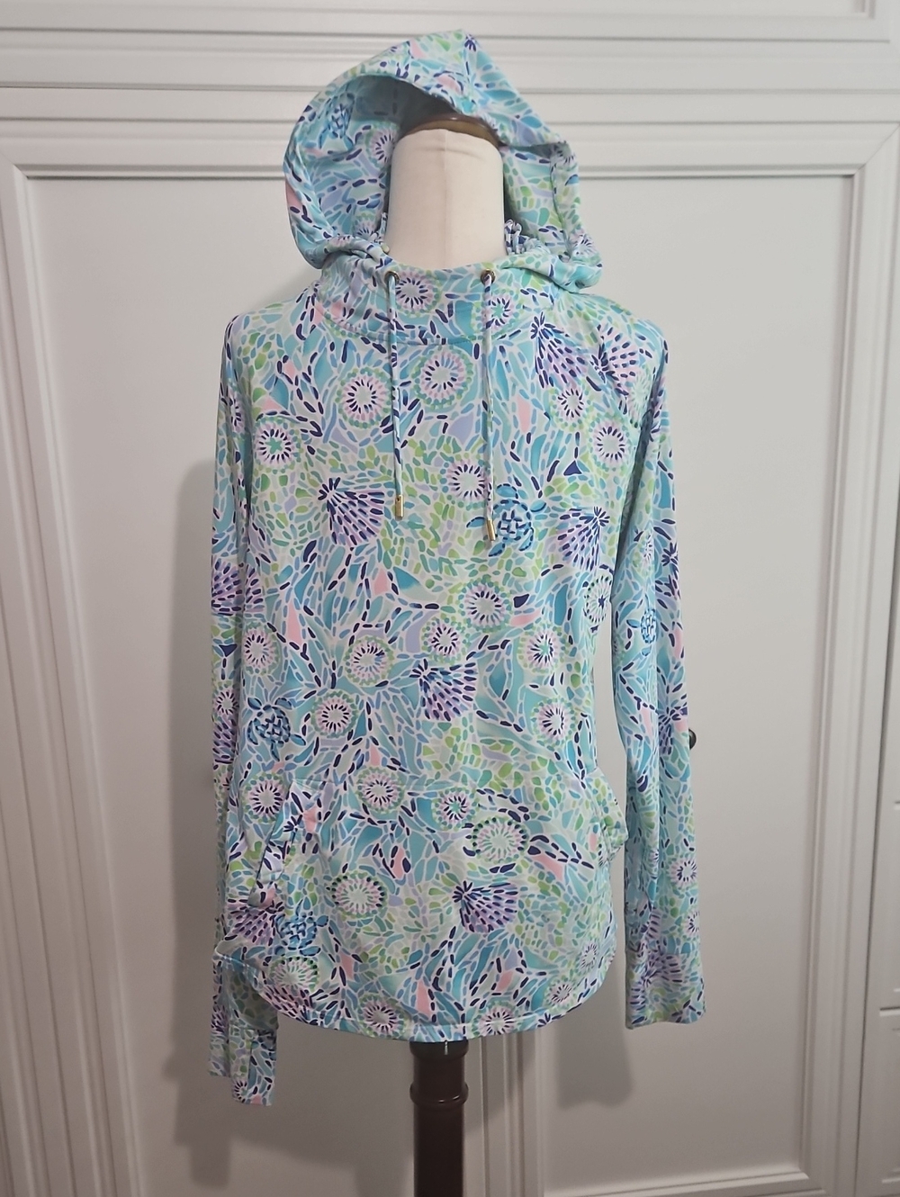 Lilly Pulitzer Pastel Floral Print Top in Light Blue and Mint